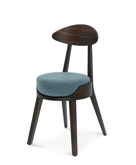 Chaise nordique en bois pour restaurant