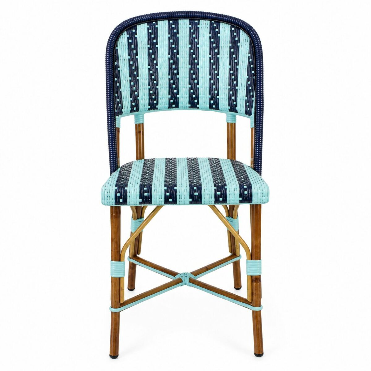 Chaise tressée Provence pour terrasse de restaurant professionnel