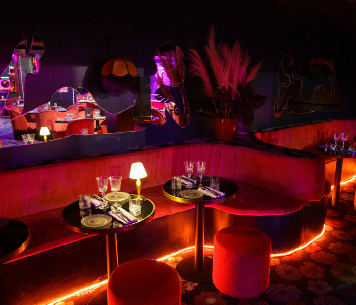 Bar restaurant Parisien réalisée par Euro Mobilier CHR