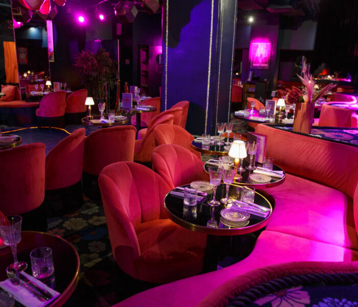 Bar restaurant Parisien réalisée par Euro Mobilier CHR