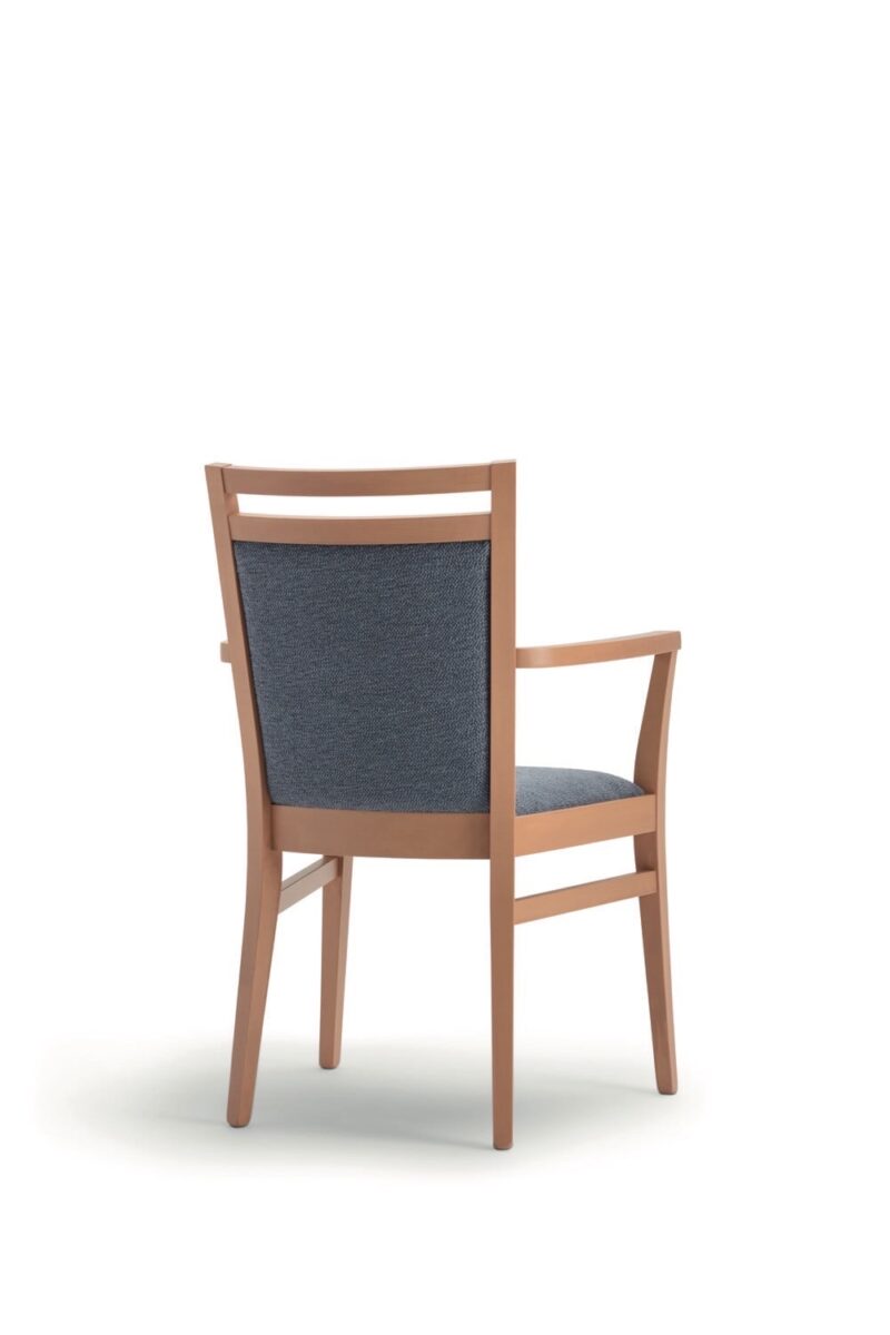 fauteuil restaurant rembourré confortable